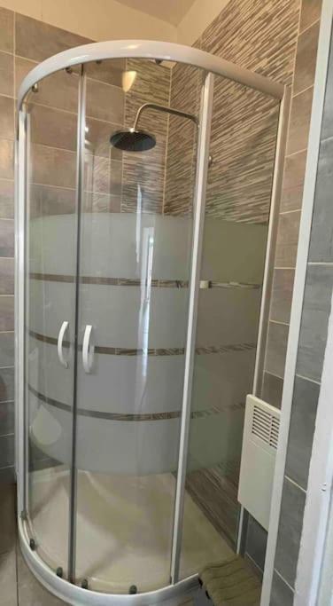 Agreable Gite Au Coeur Du Centre Ville 4 Personnes Chagny (Saone-et-Loire) Exterior foto