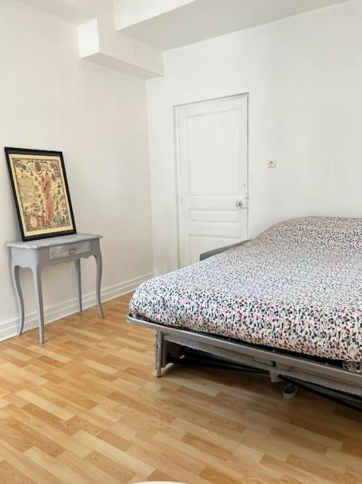 Agreable Gite Au Coeur Du Centre Ville 4 Personnes Chagny (Saone-et-Loire) Exterior foto